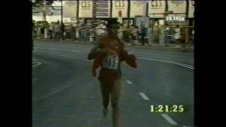 56//1999セビリア世界陸上男子マラソン決勝①アベルアントン（スペイン）2:13.36　③佐藤信之・2:14.07