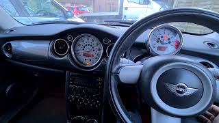 MINI Cooper R50 2006 Interior