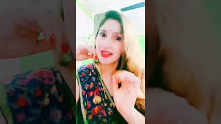 dheere dheere bol 😍#song #oldisgold #housewifeblog #saree #music #expression #explore #acting