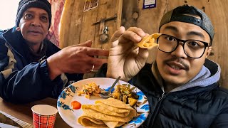 Having Himalayan Nepali Breakfast with locals in Darjeeling!