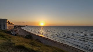 Sunset on the seashore  Relaxing music, Beautiful piano melody, pleasantly healing