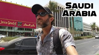 American Traveler in SAUDI ARABIA | Exploring Jeddah