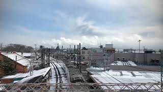 【上から撮影！】名鉄2200系雪積もる笠松駅到着