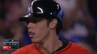 SD@MIA: Yelich rips a triple to left-center