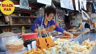 원조 200원 떡볶이(Tteokbokki) / 유명한 분식집(떡볶이, 순대, 튀김, 어묵 등) / 유튜버들의 성지 / 부산 맛집 / 영국이네 - Korean street food