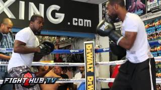 Gary Russell Jr. and the fastest hands in boxing