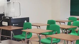 Air conditioning is out in an  SAISD high school, teachers group says