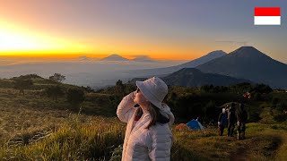 【絶景】登山初心者がインドネシアの山に登ってみたらどうなる？【国際カップル】【Vlog】