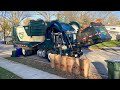 Groot Autocar Heil Curotto Garbage Truck Handling Big Yard Waste Setouts