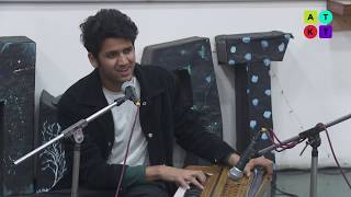 Yaad piya ki aaye performance by Abdul Samad Khan from Shaheed Bhagat Singh College | Engifest 2020