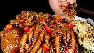 Enjoy eating spicy squid tentacles | Pork and fried fish, super delicious