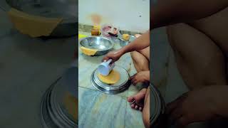 Roti banane ka asaan jugaad | #roti#jugaad#viral #trending #engeenering #famoustiktokers #homemade