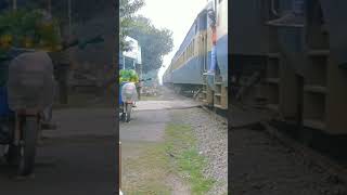 বরেন্দ্র এক্সপ্রেস ট্রেন | Speed of Barendra Express..