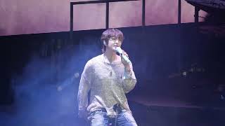 [4K-60FPS] 241102 온유 ONEW 환절기 Cough🎶 | 2024 ONEW FAN CONCERT 'Hola!' in TAIPEI