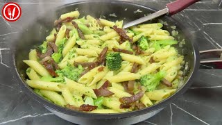 Perfect Lunch - Easy Bacon Broccoli Pasta Recipe