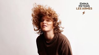 Emma Peters - Les armes (video lyrics)