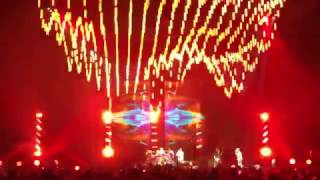 Red Hot Chili Peppers Live in St. Louis Jan 18th 2017 (Full Show)(Multi-Cam)(SBD audio)