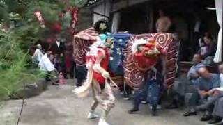 富山県氷見市、触坂青年団の獅子舞