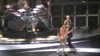 Van Halen ~ You Really Got Me (Charlotte, NC - 2007 Tour Opening Night)