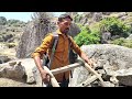 ऐसा गांव जहां लोग आज भी गुफाओं में रहते हैं। people live inside caves in the mountains।