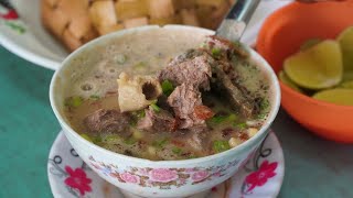 KUAHNYA SUPER SEDAP SAMPAI NAMBAH..!! Coto Makassar Daeng Ani Kayoon