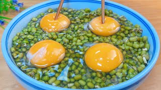 Add 4 eggs to the mung bean. This is the first time I saw this method. It is soft and sweet