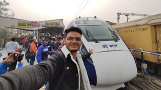 OnBoard INDIA'S BULLET TRAIN Howrah New Jalpaiguri VANDE BHARAT EXPRESS *Expectation Level Kharap😟*