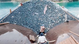 Barge unloading 3500 tons of small cobblestone - Hardworking workers - Vlog of work on the barge