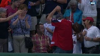 SEA@BOS: Fan on catching Ortiz's home run ball