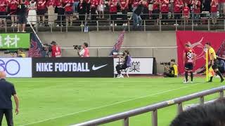 鹿島アントラーズ 英: Kashima Antlers 柏レイソル 英: Kashiwa Reysol