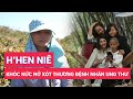 H'Hen Niê khóc nức nở khi đọc sách để đóng phim về bệnh nhân ung thư