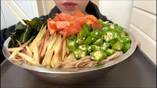 【ASMR，咀嚼音】Cold Buckwheat Noodle！冷やしぶっかけ蕎麦！