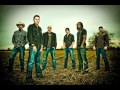 Casey Donahew Band Fallen With Lyrics