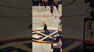 😂 Even 'Rocky,' the Nuggets’ supermascot is an elite shooter 🏀 | #shorts | NYP Sports