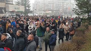 Veliki protest privrednika ispred zgrade Vlade FBiH: Traže smanjenje doprinosa