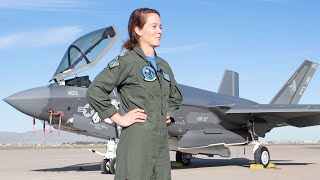 US Navy F-35 and FA-18 Female Fighter Pilots