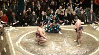 20110109　大相撲初場所　初日　稀勢の里ｖｓ嘉風