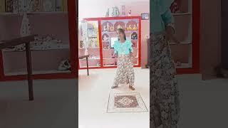 pollachi santhaijiye  my first video please like share and subscribe  #dance