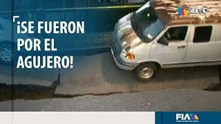 ¡No es México! ¡Un #socavón SE TRAGA AUTOS EN NUEVA YORK!