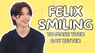 Lee felix smiling to brighten your day 🐥☀️