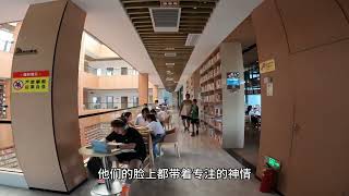 江西金溪图书馆：环境幽雅 藏书丰富 吸引人们读书度暑假