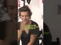 he s definitely keeping it 😂💚💙 larrystylinson louistomlinson harrystyles onedirection