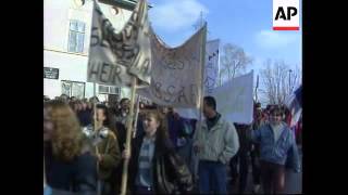 Bosnia - Protests Over Dayton Peace Plan