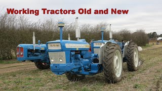 Tractors Working at the Doe Show 2022