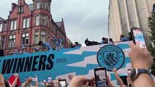 三冠王曼城於曼徹斯特市內勝利巡遊 ｜Man City's open-top bus parade after historic Champions League and Treble win