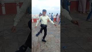 Ratauli ma nachne vane daine khuta uchali -Nepali vlog #nepalivlog #ratauli #dance #shorts