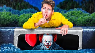EXTREME HIDE AND SEEK VS CLOWNS!! (Scary)