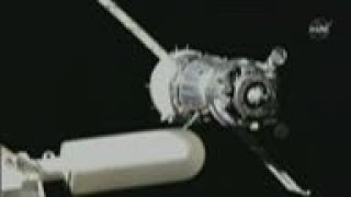 US-Russian crew docks to ISS