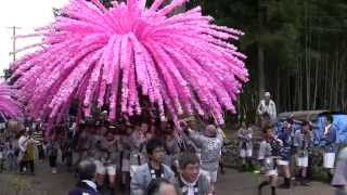 うだつの上がる町並みの花みこし