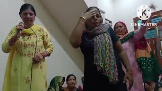 निर्मला बहन ने तो सभी को नाचने पर मजबूर कर दिया #dance #viralvideo #parkashkaur #subscribe #like kre